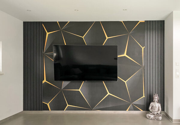 Black triangle pattern Black triangle pattern