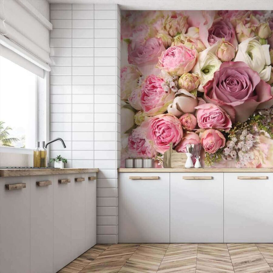 Bouquet of pink and white roses