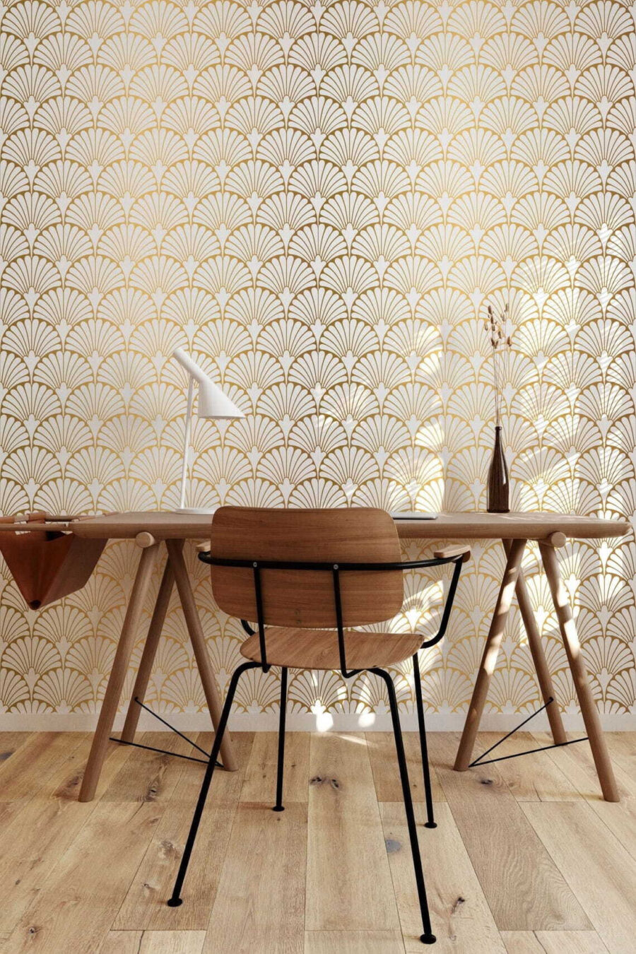 Elegant pattern in warm yellow tones.
