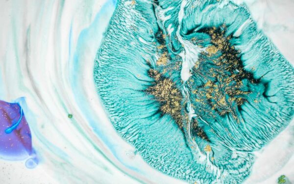Flowing patterns of vibrant colors u24163p 600x375 - Flowing patterns of vibrant colors - tegory