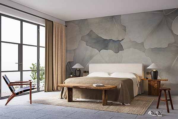 Soft petals in muted tones. Soft petals in muted tones.