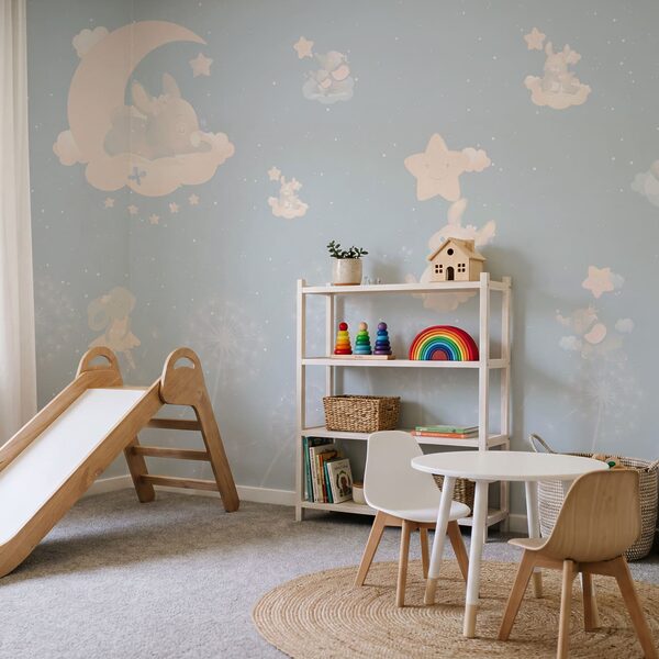 Wallpaper with cartoon animals