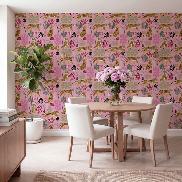 Pattern of leopards and flowers