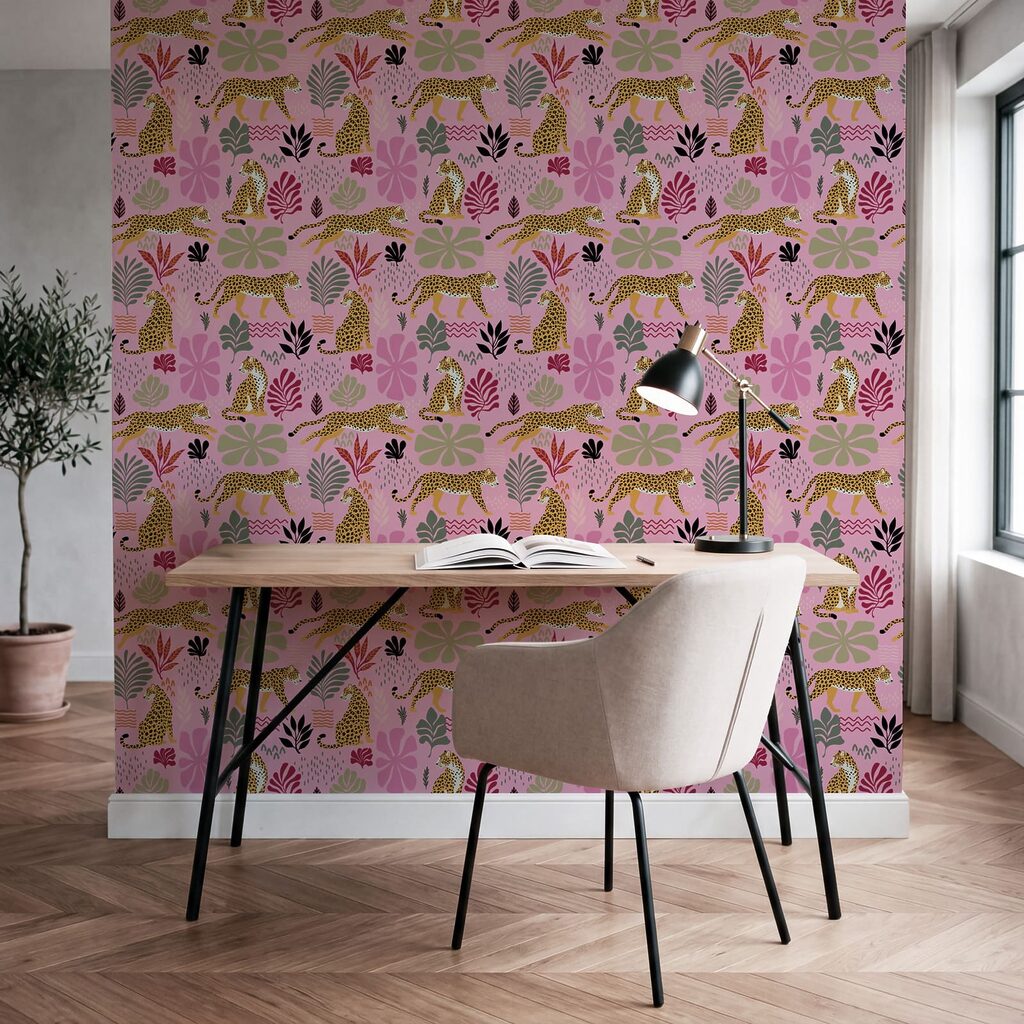 Pattern of leopards and flowers